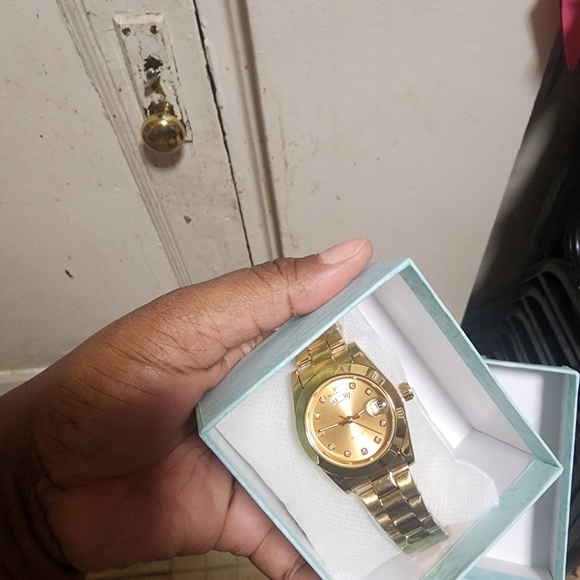 Watch - Picture 4 of 4